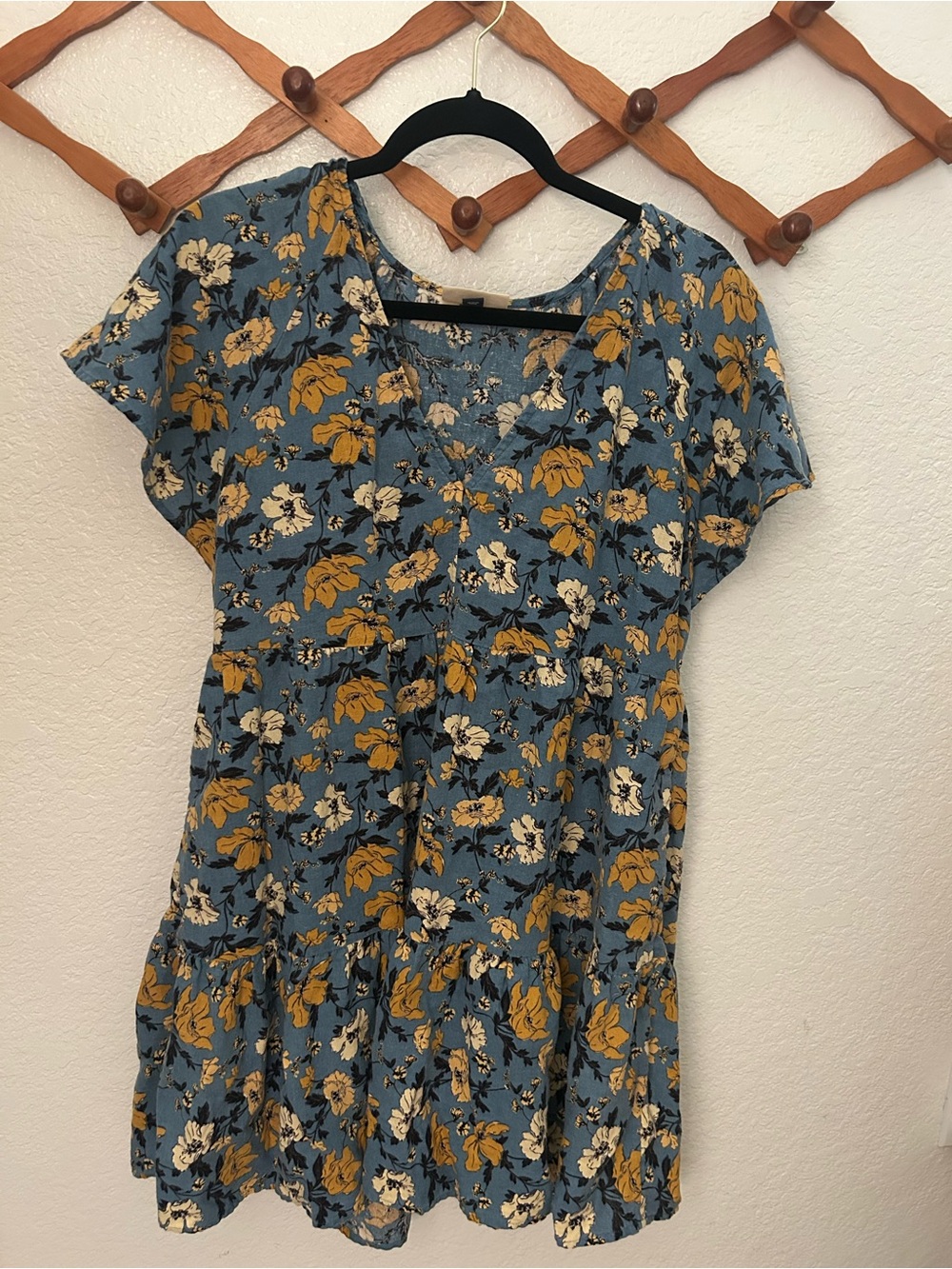 Universal Thread Blue and Mustard Floral Dress